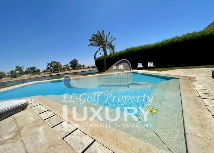 فيلة 4 Bed Rooms-north Golf-gn24 *